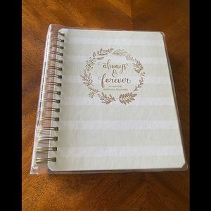 18-month Wedding Planner Journal